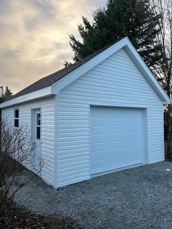 Construction de cabanons, garages et structures résidentielles sur mesure